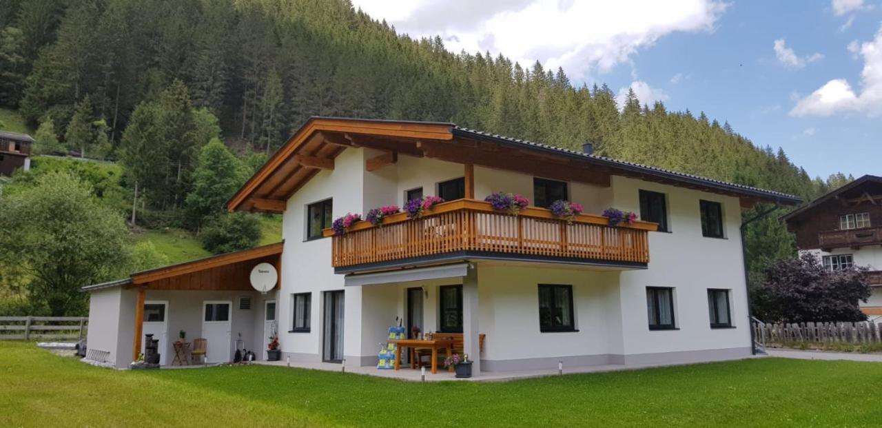 Апартаменти Haus Blickfang Нойштіфт-ім-Штубайталь Екстер'єр фото